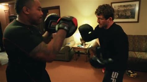 #benaskren #jakepaul #trillerfightclub the schmo catches up with ben askren moments after he is shoved by jake paul at the end of the press jake paul vs. Watch Ben Askren show off in boxing training as fans hail ...