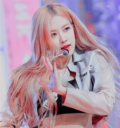Recent Photos Of Blackpinks Rosé Prove That Its Finally Her Time To