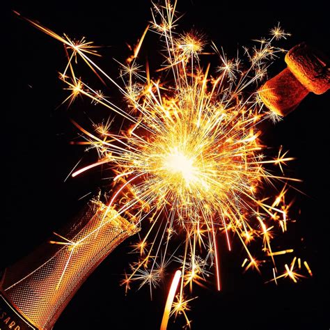 Bottle Sparklers For Holidays Top 10 Ways To Use Them At Your Events