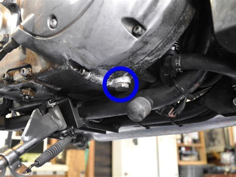Pretty basic stuff here, but sometimes its nice to have a refrence to look at when/if your new to motorcycles or not used of diy projects. Transmission/Primary Oil Change - iFixit