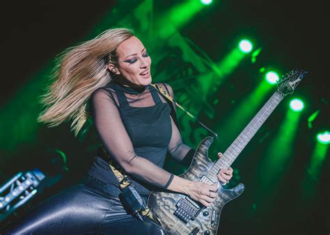 Nita Strauss