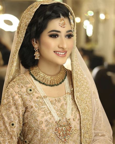 Valima Bride Look Inspo Makeup By Sara Salon Karachi Bride