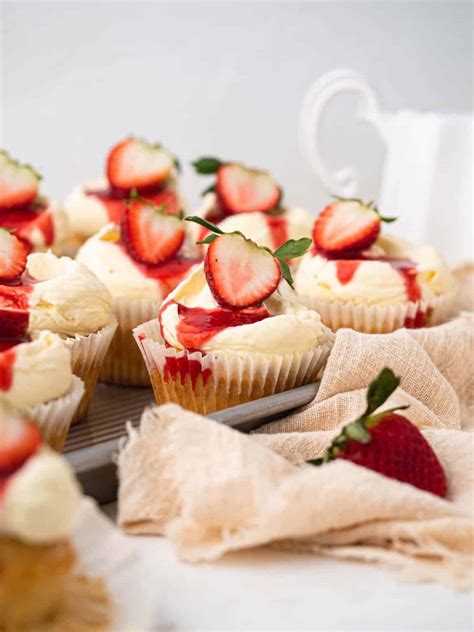 Strawberry Shortcake Cupcakes Catherine Zhang