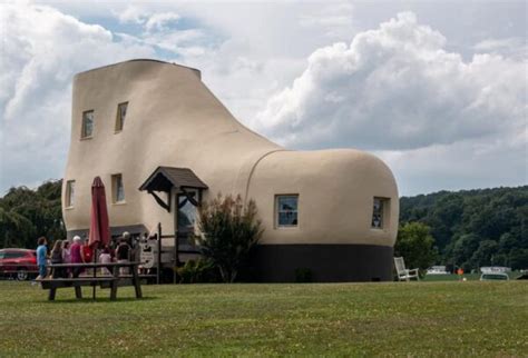 27 Pennsylvania Roadside Oddities You Have To See To Believe