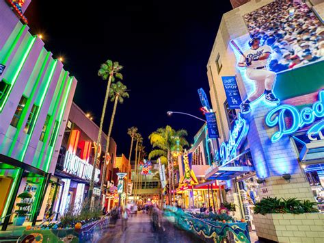 How To Keep The Party Going A Guide To Universal Citywalk Hollywood