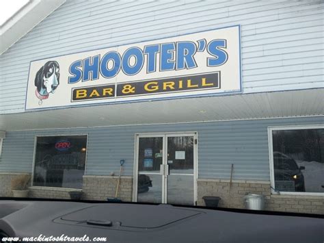 Shooters Bar And Grill A Diner Experience In A Restaurant