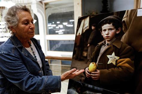 Supervivientes Del Holocausto Utilizan Imágenes De Ia Para Mantener Vivas Sus Historias