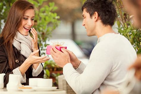 16 Charming Romantic Ways To Give Birthday Surprise To Your Wife Happy Birthday My Wife