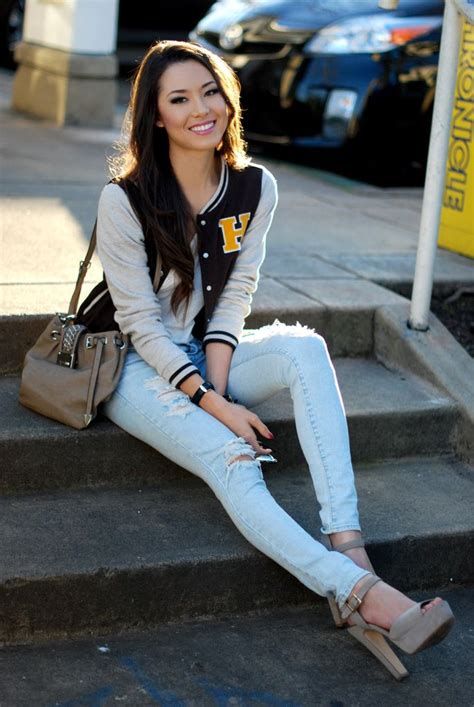 College Girl Outfits30 New Fashion Tips For College Girls