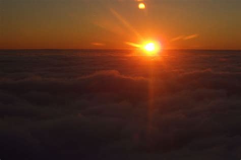 Sonnenuntergang über Den Wolken Foto And Bild Deutschland Europe