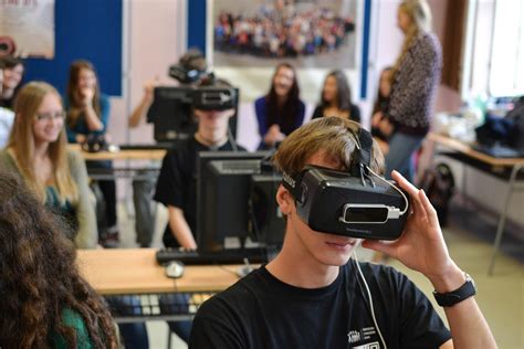 Offering Classroom Experiences With Mixed Reality Immersive Technology