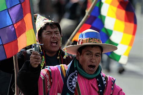 Indigenas Bolivia La República Ec