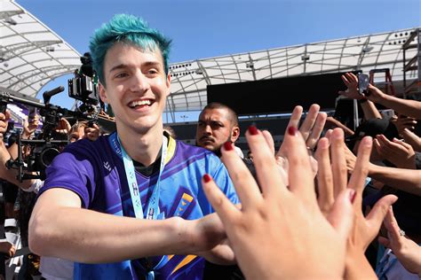 Fortnite Star Tyler Ninja Blevins Moves From Twitch To Microsoft Mixer