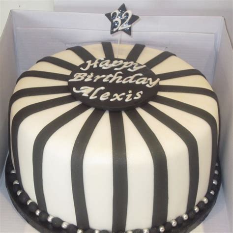 Arta's black and white cake. One Tier Black & White Striped Cake | Neo Cakes
