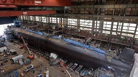 Apprenticeship Programs Revived For Submarine Construction At Electric