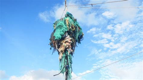 The Huge Floating Island Of Trash In The Pacific Ocean Is Now Twice The