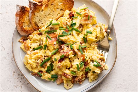 Scrambled Eggs With Bacon Recipe