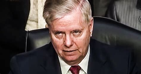 Lindsey graham had a unique opportunity: Lindsey Graham Admits He Won't Be A "Fair Juror" And Will ...