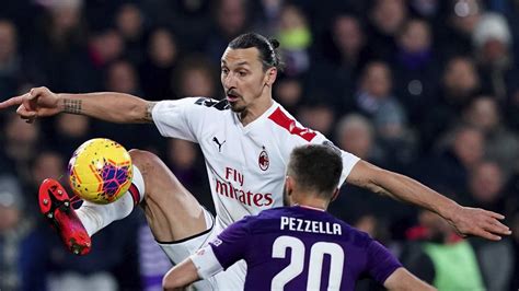 Ибрагимович златан (ibrahimovic zlatan) футбол нападающий швеция 03.10.1981. Kolumne - Gschobe: Wenn Geister jassen und Zlatan ...