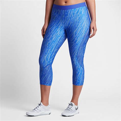 Nike Plus Size Workout Collection Is Finally Here 10 Pieces To Buy Now