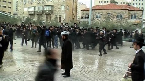 Ultra Orthodox Jews Protest In Israel After Losing Stipends The New
