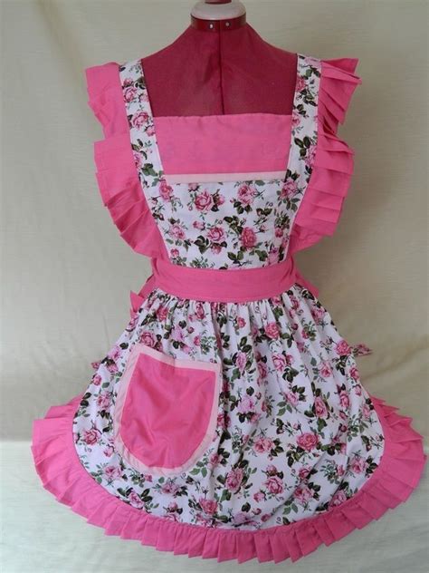 Vintage Style Aprons Vintage Victorian Style Full Apron Pinny Pink