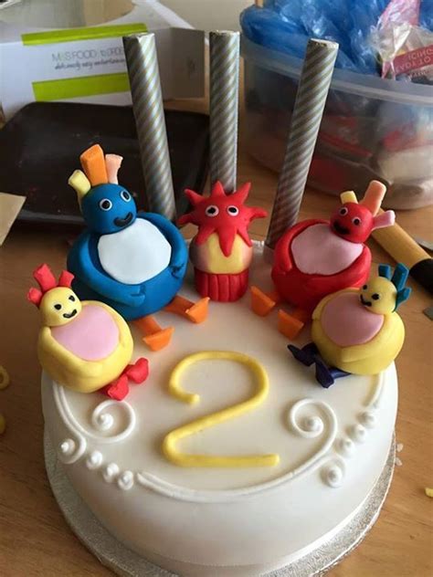 Twirlywoos Fans Will Love This Cbeebies Cake Complete With The Twirly