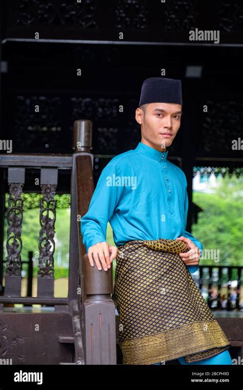 Traditional Malaysian Clothing For Men