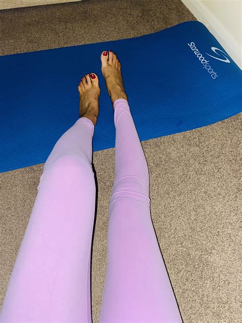 Sexy Feet After A Workout Scrolller