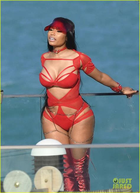 Nicki Minaj Wears Sexy Cut Out Swimsuit To Film New Video Photo 3868247 Bikini Nicki Minaj