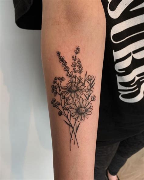 30 Elegant Bouquet Tattoos For Your Inspiration Style Vp Page 19