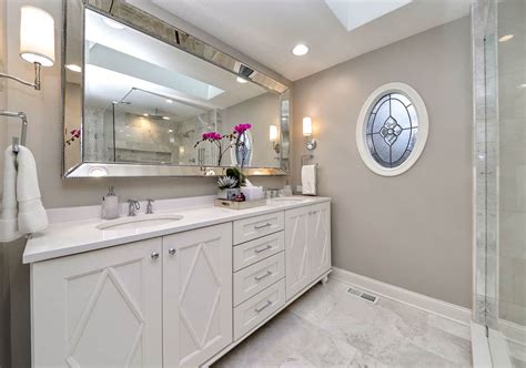 Beautifully crafted and stylish bathroom mirrors with beveled edge from allied brass. Bathroom Mirrors that are the Perfect Final Touch | Home ...