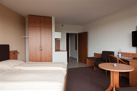 Haus deutsch krone is an excellent choice for travelers visiting bad rothenfelde, offering many helpful amenities designed to enhance your stay. Haus Deutsch Krone*** - Tourist-Info Bad Essen