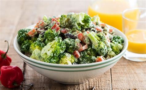 Ensalada De Verduras Crudas Con Brócoli Receta Fácil
