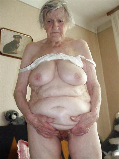 80 Year Old Naked Woman Pictures New Porn