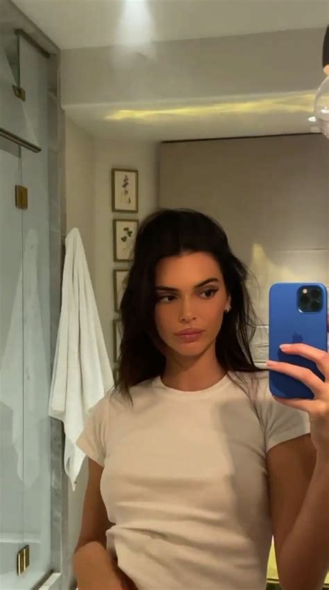 Kendall Jenner Accused Of Getting Lip Fillers As She Shows Off Plump