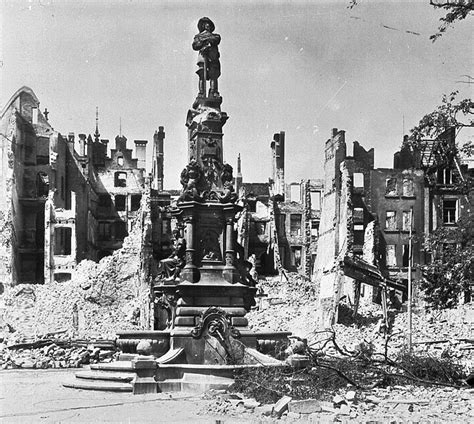 Köln 1945 in farbe kommentiert von dem ehemaligen stadtführer heinz meichsner. museenkoeln.de | Bild der Woche: