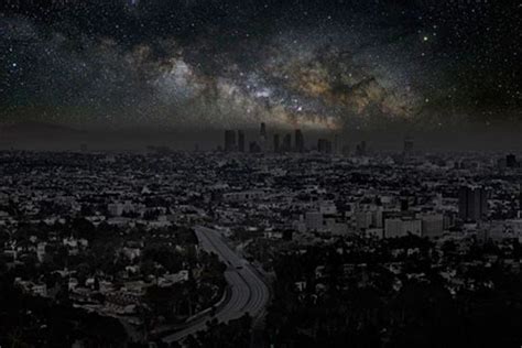 10 Amazing Images That Show How The City Sky Would Look With No Light