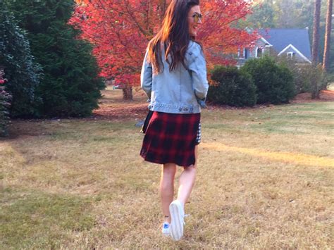 Mixing Plaids Casual Holiday Outfit Ideas Jennysue Makeup