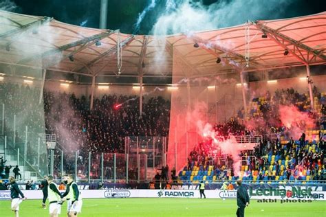 We would like to show you a description here but the site won't allow us. Arka Gdynia - Lechia Gdańsk 30.10.2016
