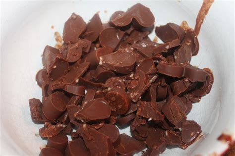Homemade Chocolate Chunks Recipe Spree By Cucina Vivace