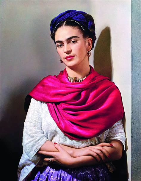 Expo Frida Kahlo 5 Collections Mode Inspirées Par Lartiste