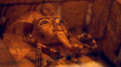 Tutankhamuns Tomb Restored To Prevent Damage By Visitors Bbc News