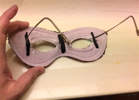 Sew Modern Sew Historical Masquerade Mask Hack For People Who Wear
