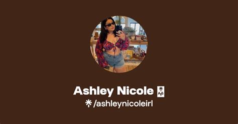Ashley Nicole 💜 Instagram Tiktok Linktree