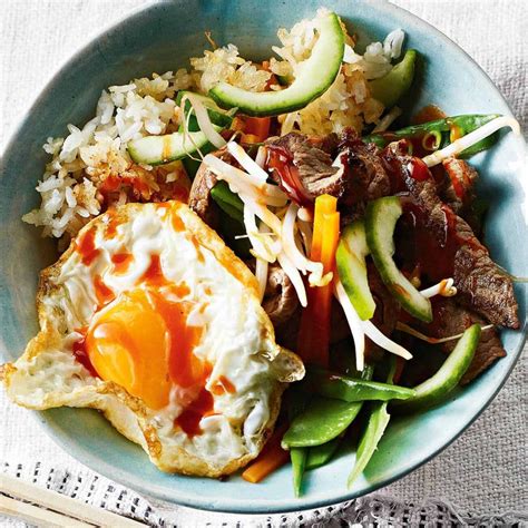 Korean Rice Bowl With Steak And Egg Brown Rice Bowl Recipe Korean Rice