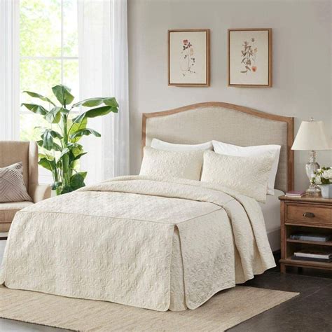 3 Piece Classic Split Corner Bedspreads Sets Queen Size