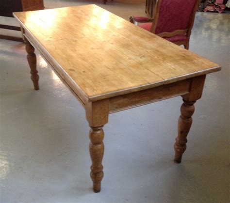 A nice set of wooden farmhouse table legs can be pricey to order on the internet. Victorian Pine Farmhouse Table On Turned Legs Circa 1880 ...