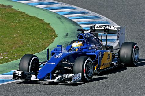 Die rennställe der formel 1 präsentieren ihre neuen fahrzeuge. Formel 1: Erste Testwoche in Jerez - Bilder - autobild.de