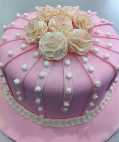Simply Amazing Cakes Flower Cakes